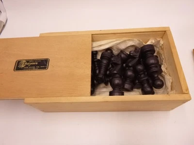 Chess Set Wooden Traditional Vintage United Nations Bazaar in Wood Box - Image 1 of 4