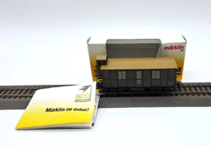 Equipaje MÄRKLIN 1:87 H0 4500 60-01 - Vagón de correos "500 años de correos" - verde en embalaje original - Imagen 1 de 5
