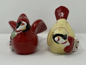 Lenox Winter Greetings Bird  Salt and Pepper Shaker Set - Picture 1 of 8