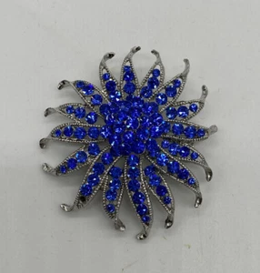 Silver Brooch With Blue Rhinestones - Picture 1 of 4