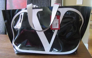 Neu mit Etikett Valentino Garavani Beuteltasche "Escape" groß V-Logo schwarz & weiß - Bild 1 von 4