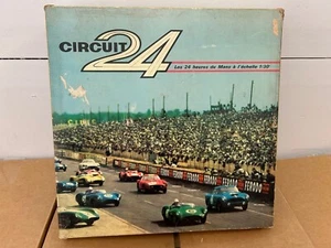 2 Circuit 24 1/32 scale slot racing sets - Picture 1 of 13