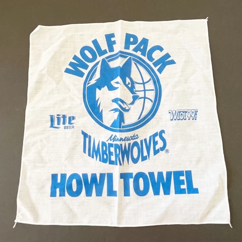 Minnesota Timberwolves SGA Howl Towel Wolf Pack Fan Giveaway White Blue WLOL Cover