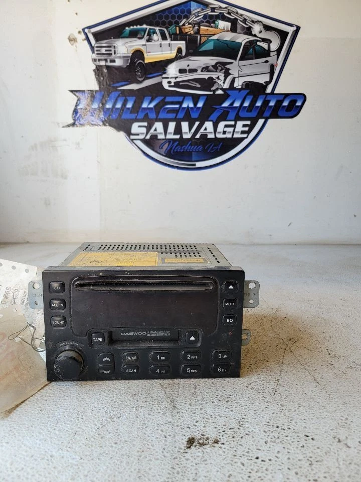 Audio Equipment Radio Am-fm-cassette-cd Fits 98-02 NUBIRA 657753 - Image 1 of 1