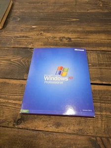Microsoft Windows XP Professional Upgrade CD (2002) – X10-70274 – Vintage - Picture 1 of 5