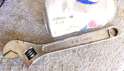 S-K TOOLS 10" ADJUSTABLE WRENCH GOOD CONDITION MADE IN USA - Image 1 of 4