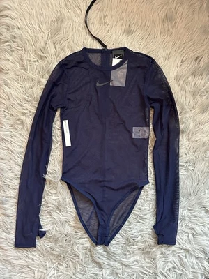 Tan Único Y Sexy NIKE ROPA DEPORTIVA LISTA PARA LA CIUDAD MALLA AJUSTADA BODY TOP TALLA S Foto 1 de 4