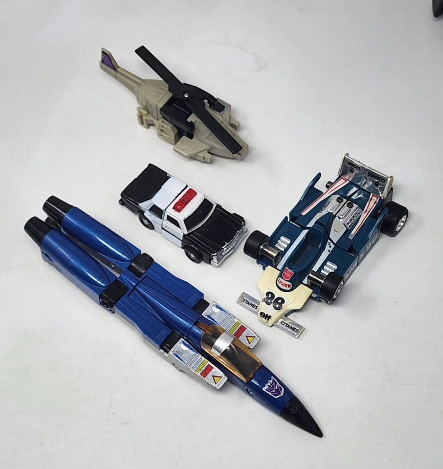 Lote de 4 bonecos colecionáveis vintage da década de 1980 TAKARA TOMY/Hasbro Transformers G1 (COMO ESTÁ) - Imagem 1 de 4
