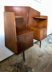 Vintage Pair of Austinsuite 'Continental' Mid Century Bedside Cabinets - 1960s - Picture 1 of 12