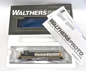 Walthers 920-41068 HO Santa Fe EMD SD45 with Sound & DCC #1851 - Picture 1 of 10