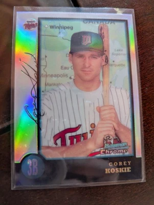 Tarjeta de novato Corey Koskie 1998 Bowman cromo refractor internacional Foto 1 de 2