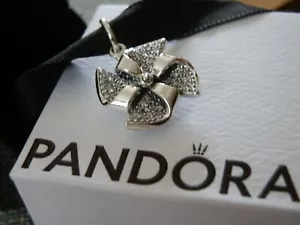 NEU MIT ETIKETT ORIGINAL PANDORA SELTEN NUR STAB FUNKELNDE WINDMÜHLE CHARM - Bild 1 von 10