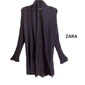 Zara Strickjacke Damen Gr. M lila vorne offen offen Webmuster Staubtuch drapiert Streetwear - Bild 1 von 8