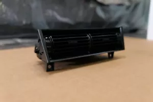 90 91 92 Toronado Trofeo dash vent assembly - Picture 1 of 6