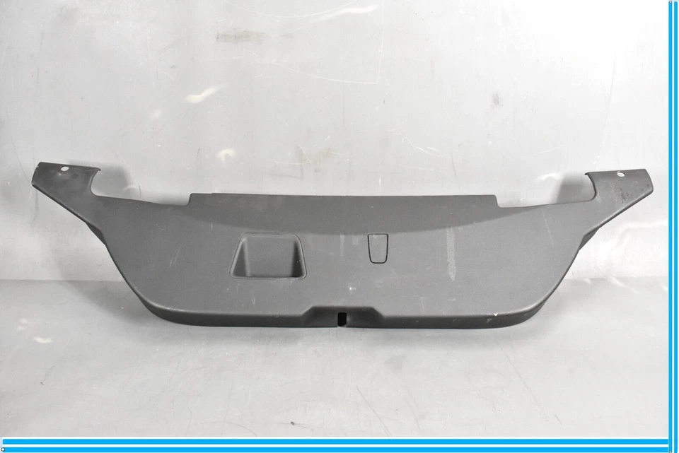 06-08 Volvo C70 Carrocería Trasera Tapa Panel Cubierta Moldura Fabricante Original Foto 1 de 4