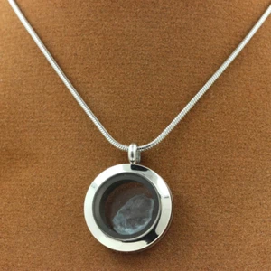 Aquamarin Anhänger roh. Natursteine. mineralschmuck - Bild 1 von 4