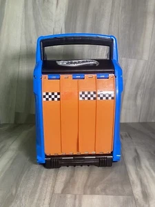 Hot Wheels Way Too Fast Storage with Fold Out 4 Lane Ramp, Holds 20 Cars - Picture 1 of 6