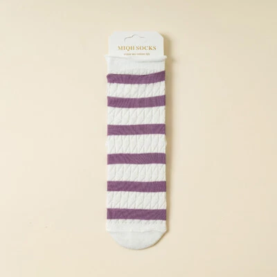Calcetines a rayas para mujer Calcetines para pies Calcetines al tobillo Calcetines de seda de vidrio Calcetines finos de moda Foto 1 de 4