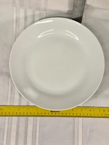 Pottery Barn Caterer's 10 1/2" Dinner Plate - Picture 1 of 3