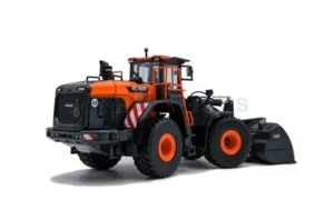 DOOSAN 420a Wheel Loader DOOSAN DL 420 A - 1:40 - Picture 1 of 3