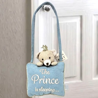 Вешалка для спальной двери Mon-Ami The Prince синяя подушка плюшевый медведь с короной  - Изображение 1 из 4