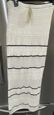 Abercrombie & Fitch White Crochet Knit Maxi Skirt Small/Petite Black Stripes NWT - Image 1 of 4