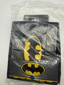 Batman Armor Wallet and Bat Signal Keychain Gift Set - DC Comics Collectibles - Picture 1 of 3