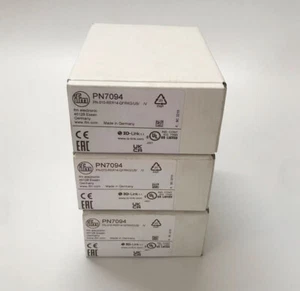 1pcs IFM PN7094 Pressure Sensor PN-010-RER14-QFRKG/US/ /V - Picture 1 of 3