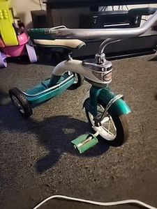 ✨️Antique✨️ Aqua Blue Kids Metal Hedstrom Tricycle - Picture 1 of 14