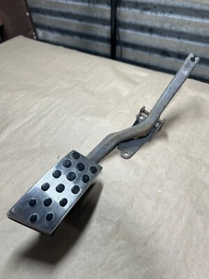 2003 03 04 Ford Mustang Cobra SVT acelerador pedal de gasolina 3345 Foto 1 de 4