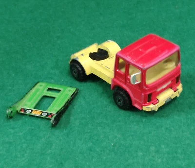 MAJORETTE VINTAGE MADE IN FRANCE CAMION RIMORCHIO BISARCA CAR TRANSPORTER SAVIEM - Immagine 1 di 4