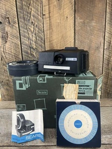 SEARS ROEBCK AND CO. Model 9826 Slide Projector SEARS 26 W/AIR EQUIPT MAGAZINE - Picture 1 of 21