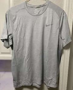 Mens Nike Running Dri Fit T Shirt Size XL Gray Short Sleeve Casual Gym Run Train - Picture 1 of 3