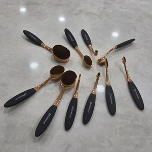 Juego de 10 brochas de maquillaje oro rosa forma ovalada, mezcla, sombra de ojos - Imagen 1 de 9