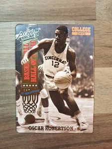 1993 Action Packed Hall of Fame - Oscar Robertson #78 - Picture 1 of 10