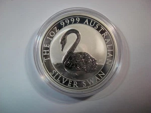 2021 1 Oz SILVER SWAN .999 - PREMIUM BRILLIANT Annual Release Series - Picture 1 of 2