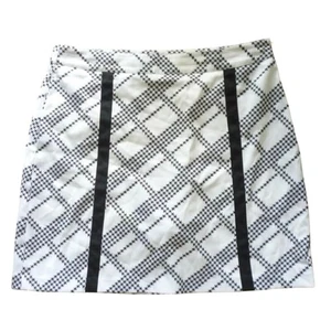 Greg Norman Women's Tennis Golf Pickleball Skort Sporty 10 White Black Athletic - Picture 1 of 10