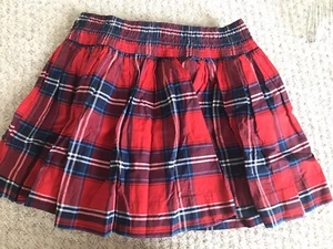 checkered pleated skirt, Used-Never Worn. Dark Red Burgundy. GILLY HICKS - Picture 1 of 11