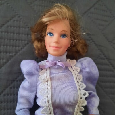 Tenue De Poupée THE HEART FAMILY Pour Barbie - Sous Emballage D'origine MATTEL - Occasion