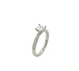Classic Solitaire 0.60ct Diamond Engagement Ring set in Platinum - Picture 1 of 5