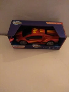 Play Right Light Up Auto Cambia de color y Sonido Realista del Motor Nuevo en Caja - Imagen 1 de 2