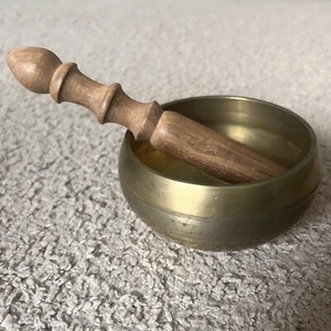 Vintage Singing Bowl Hammer Set - Best Sound Therapy Meditation Bowl - Picture 1 of 7