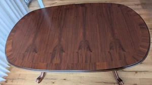 Esstisch, oval, ausziehbar, stabil, Echtholzfurnier, dunkelbraun - Bild 1 von 7