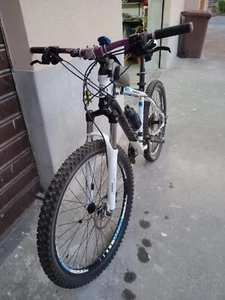 mountain bike uomo - Foto 1 di 4