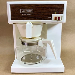 Mr. Coffee CB-600 Automatic 10-Cup Coffee Maker Joe DiMaggio Tested and Working - Picture 1 of 24