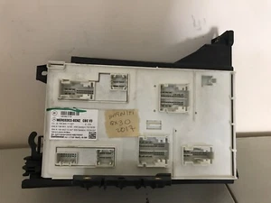 2017 INFINITI QX30 FUSE BOX BODY CONTROL MODULE BCM UNIT WITH BRACKET OEM - Picture 1 of 4