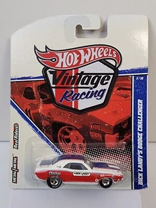 Hot Wheels Vintage Racing Dick Landy’s Dodge Challenger / A20 - Picture 1 of 3