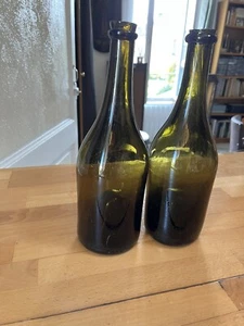2 ALTE GLASFLASCHEN 18. Jh. / Antique Bottle 18th - Bild 1 von 14