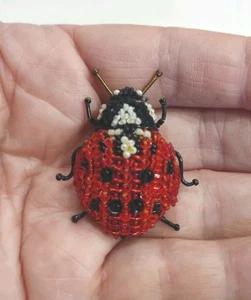 Trovelore Handmade Beaded Ladybug Brooch Pin 1.5", A1 - Picture 1 of 4