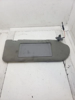 Parasol derecho usado se adapta a: Pontiac Grand Prix 2002 con iluminación grado A derecho Foto 1 de 4